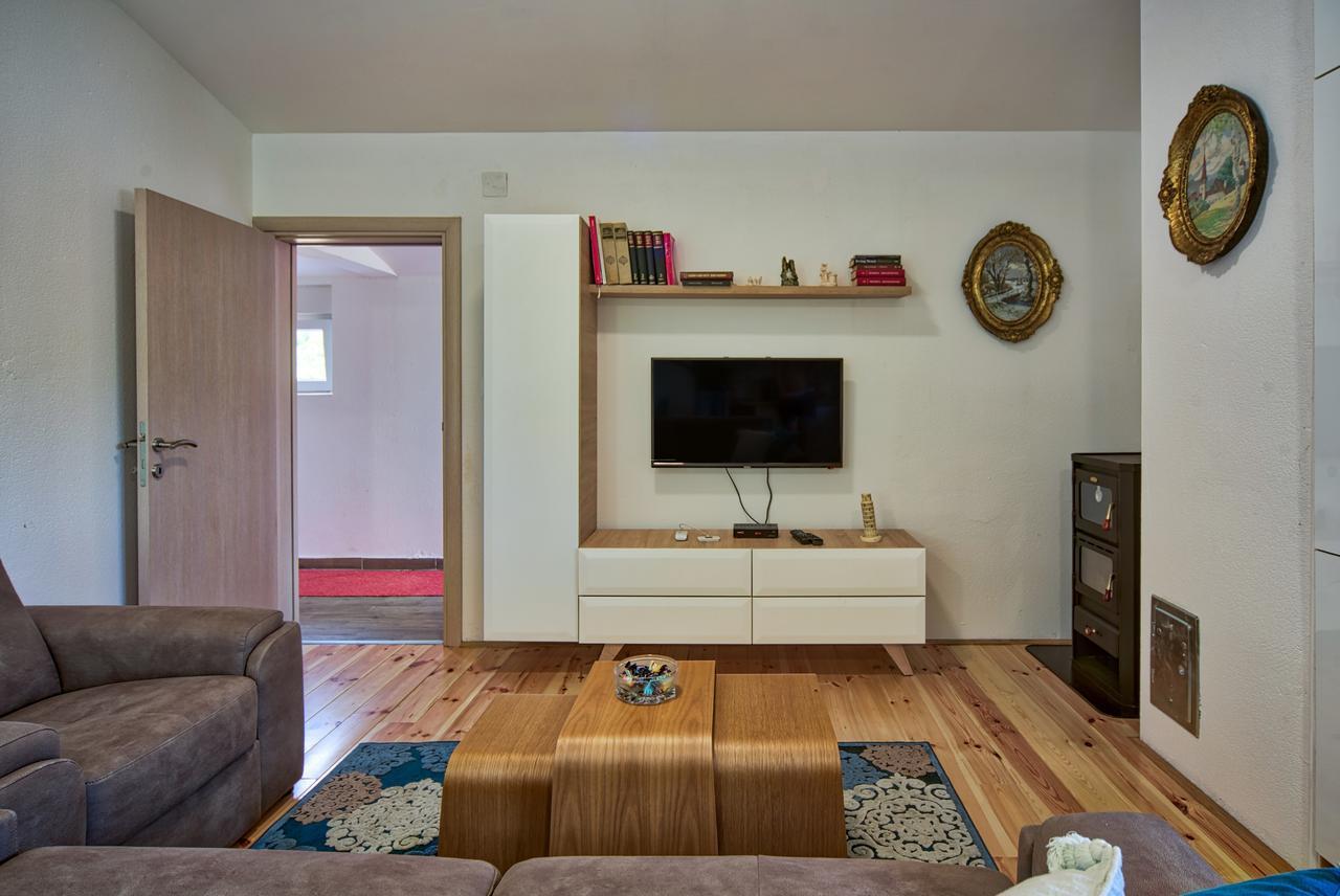Villa Semeder Virpazar Ngoại thất bức ảnh