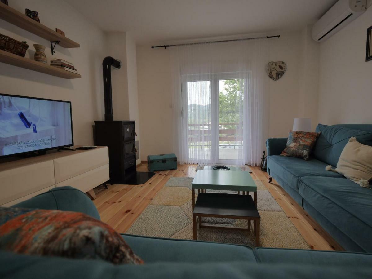 Villa Semeder Virpazar Ngoại thất bức ảnh