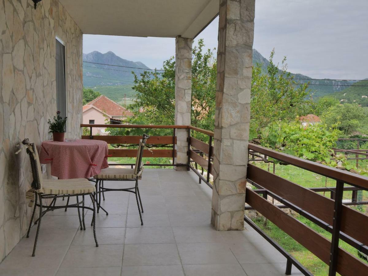 Villa Semeder Virpazar Ngoại thất bức ảnh